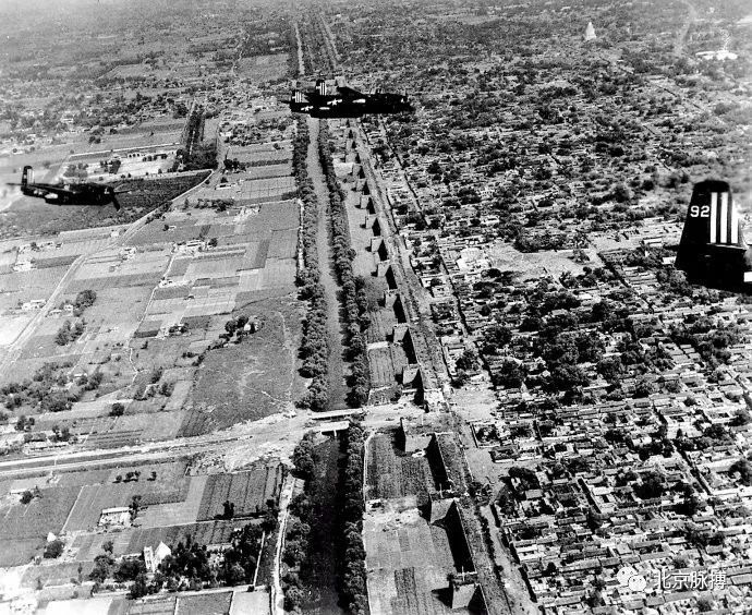 1945年，内城西垣、日伪时期扒开的“长安门”豁口、重命名为复兴门