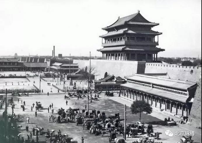 1917年，正阳门城楼东南面