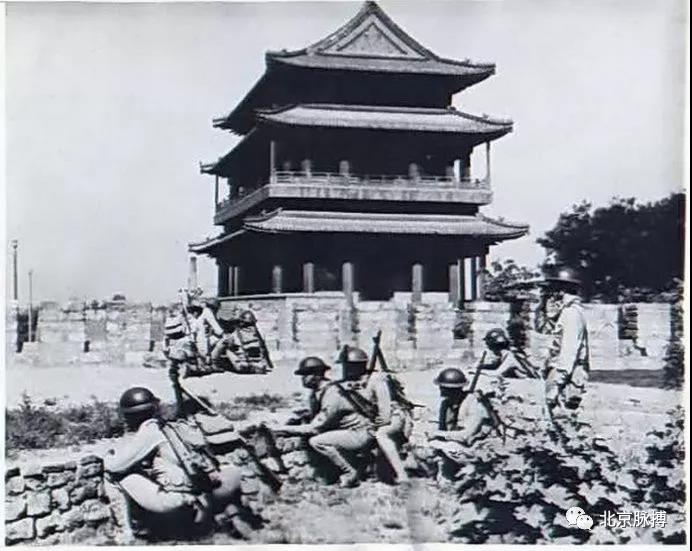 1937年，正阳门城楼东面