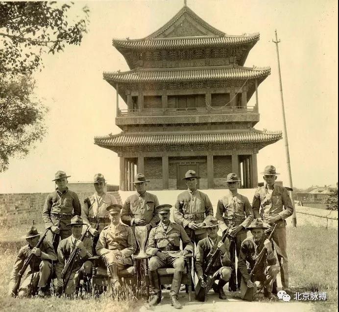 1935年，正阳门城楼东面